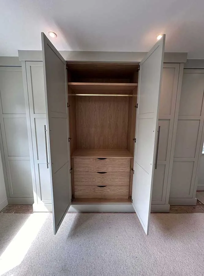 Shaker Wardrobe — Sevenoaks