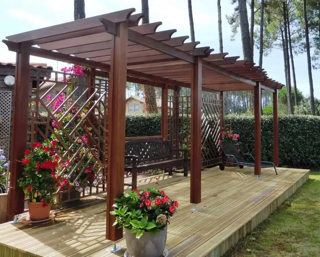 Pergola — Private