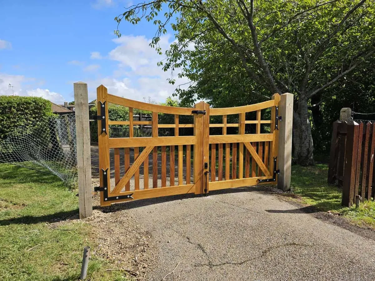 Oak Gothic Gates — Willingdon