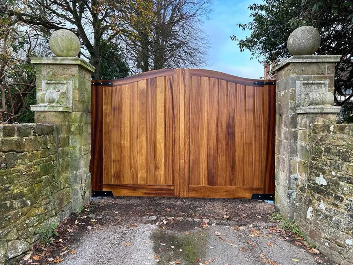 Iroko Entrance Gates — Burwash Common