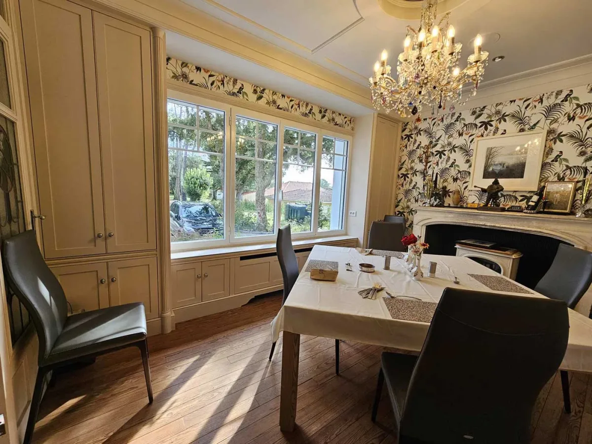 Dining Room — Private