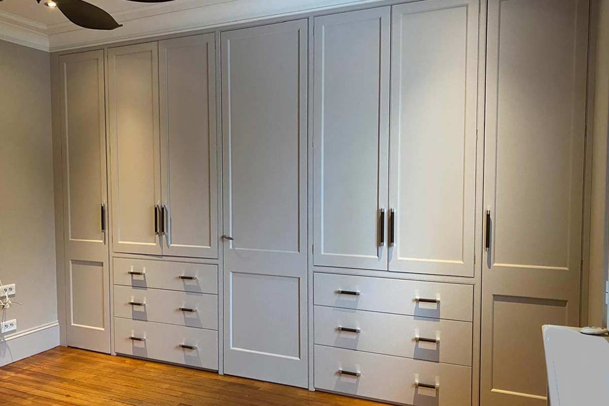 Fitted bedroom furniture East Sussex